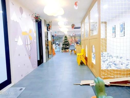 Bán Gấp Siêu Phẩm Nhà Mặt Phố Đốc Ngữ Ba Đình DT 120m2 7T MT 6m giá 58tỷ