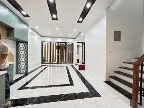 Khách sạn 4 sao gần Hồ Tây 55m2 5 tầng thang máy, mới cực đẹp thiết kế đỉnh Âu Cơ Tây Hồ