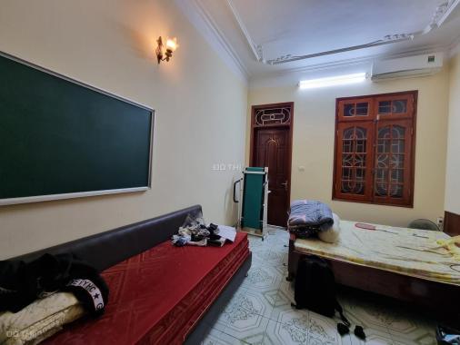 Bán nhà phân lô Văn Cao - ô tô tránh - vỉa hè - gần phố - gần hồ tây - KD tốt
