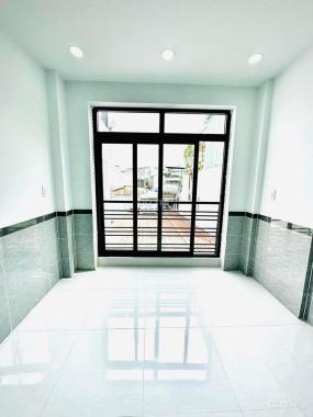 Nhà 3 tấm 2/Bạch Đằng P15, 2,5 tỷ DTSD 45m2, 3PN 2WC