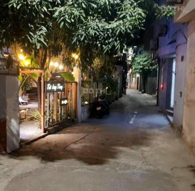Có 1 - 0 - 2 bán nhà Định Công - chỉ 100tr/m2, DT 100m2, lô góc, ô tô, mặt tiền 12.8m, giá đầu tư