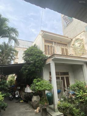 Bán nhà mặt tiền Hiệp Thành, diện tích lớn, Quận 12