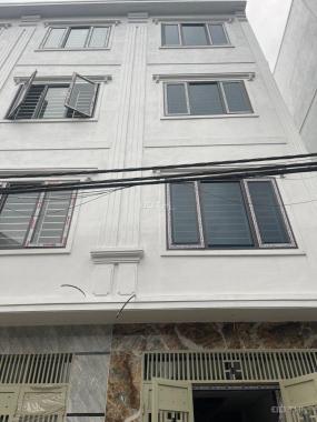 Siêu hiếm 1,8 tỷ nhà 33m2 x 4 tầng hộ khẩu Hà Đông ô tô đỗ cổng