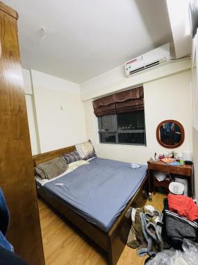 Bán nhanh căn hộ chung cư CT36 Định Công 2 ngủ full nội thất + đồ điện tử, view hồ thoáng mát