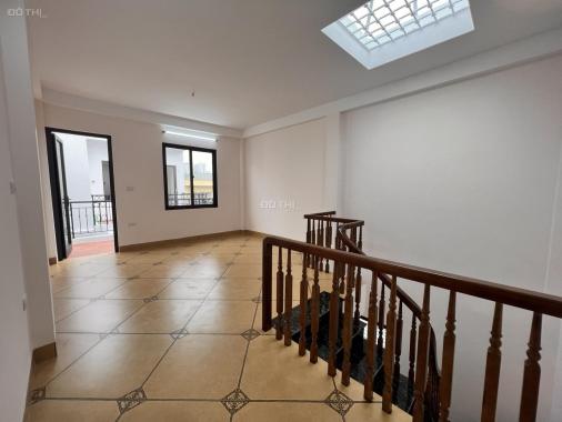 Nhà mới tinh cực đẹp, rẻ nhất phố Xuân La, Tây Hồ (gần DH nội vụ) 36m2, 5 tầng, nội thất xịn ở ngay