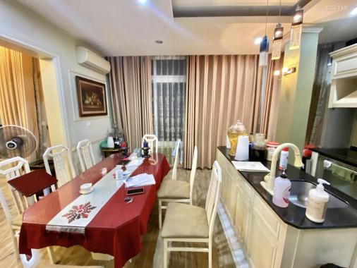 Chủ nhà cần bán nhà Giang Văn Minh Ba Đình thang máy ôtô. DT 110m2, MT 12m, 8 tầng. Giá nhỉnh 40tỷ