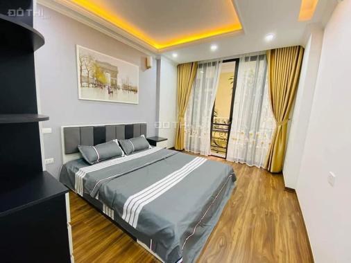 Bán nhà 5T 40m2, mặt phố Xã Đàn, vỉa hè, ô tô tránh, kinh doanh, văn phòng, giá 15 tỷ