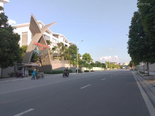 Ngọc Thụy! Vài bước chân ra ôtô tránh, có thể chia lô, phù hợp mọi nhu cầu ở an cư hay đầu tư, 65m2