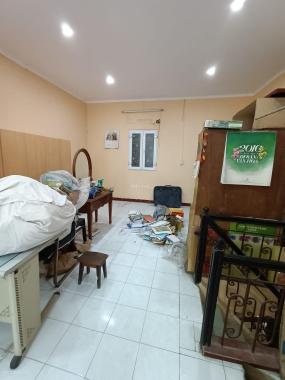 Nhà mặt phố Nguyễn Khoái, cạnh Lãng Yên, 152m2, MT 6m, giá 21 tỷ, 0985868893