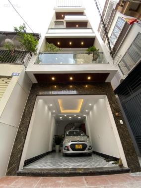 Bán nhà Sài Đồng Vũ Xuân Thiều Long Biên 40m2, 4,5 tầng ngõ to ô tô vào nhà giá 4,6 tỷ