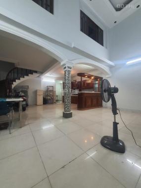 BIÊT THỰ-NGUYỄN THIỆN THUẬT, QUẬN 3, 74m2 NGANG 7mx11m. 8TY25