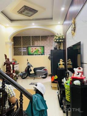 Chính chủ bán nhà ngõ Giếng Mứt phố Bạch Mai 42m2, 2 tỷ2