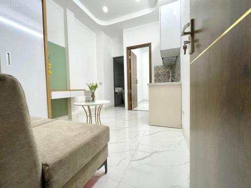 Bán nhà chung cư mini Nguyễn Khang diện tích lơn 60m2 ngõ thông 700tr/ năm giá bán gần 10 tỷ 7