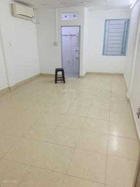 QUẬN 10-HÒA HƯNG 57M2- 2 TẦNG-GẦN MẶT TIỀN. CHỈ 4TY8
