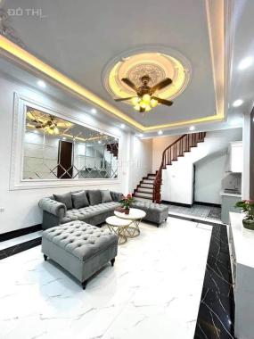 Siêu hot! Bán nhà Xuân La - Tây Hồ. DT 35m2*5T giá 4.0tỷ (ô tô đỗ cửa)