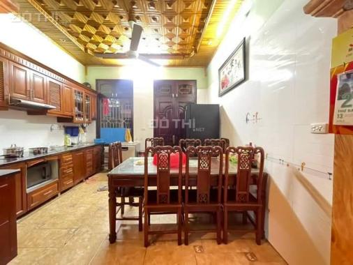 Siêu hiếm! Bán nhà Văn Phú Hà Đông 52m2 4 tầng mặt tiền 4.2m phân lô ô tô tránh hiếm nhà bán