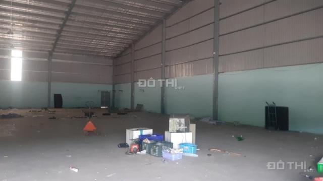 Cho thuê 2 xưởng 1500m2 và 3500m2 mặt Quốc Lộ 5, trạm điện 750kva, khuôn viên rộng