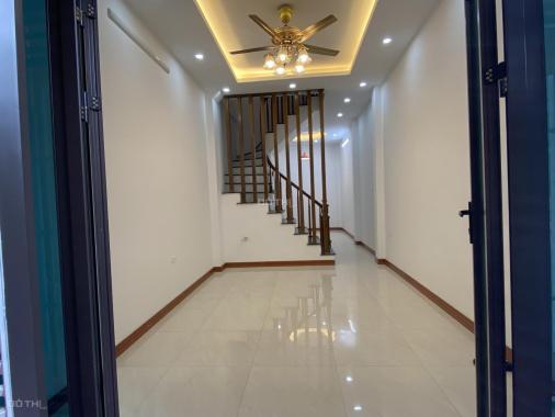 Bán nhà 4 tầng 40m2 gần ĐH Phenika, KĐT Đô nghĩa cực thoáng