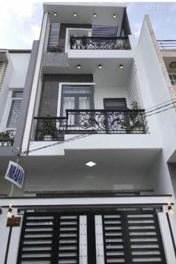 Cần tiền kinh doanh bán gấp căn mặt tiền đường, DT 180m2, góc view đẹp