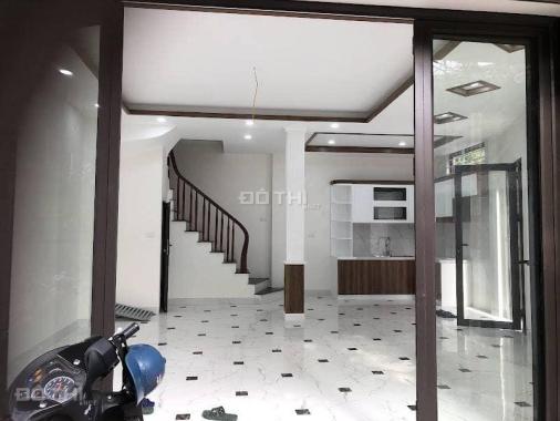 Bán nhanh nhà Đê La Thành, giá chỉ 5.3 tỷ, 55m2x5T, mới đẹp, ở luôn, ảnh thật