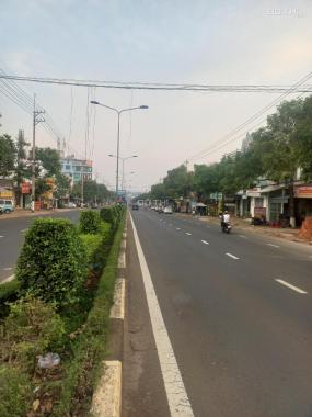 Chính chủ bán đất 2 mặt tiền đường Phạm Văn Đồng