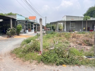 Bán đất giá công nhân gần chợ Phú Mỹ dt 4x15m xung quanh dân ở kín đường xe hơi