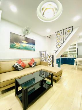 Nhà kiến trúc sư thiết kế, mới, đẹp, giá rẻ 0916853263