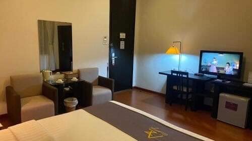 Bán nhà 10 tầng mặt phố Bùi Thị Xuân 185m2 MT 6.2m 123 tỷ - mô hình khách sạn 30 p