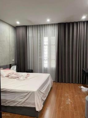Bán nhà Nguyễn Khang Cầu Giấy. DT 42m2, 5 tầng - ô tô tránh - Nhà mới xây - giá 4.9 tỷ - 0917901333