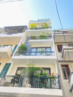 Bán nhà Nguyễn Khang Cầu Giấy. DT 42m2, 5 tầng - ô tô tránh - Nhà mới xây - giá 4.9 tỷ - 0917901333