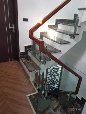 Bán nhà Vạn Phúc, phân lô, vỉa hè, vô cùng đẳng cấp, ô tô chạy quanh nhà, kinh doanh đỉnh