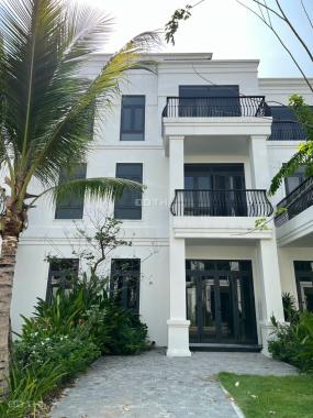 Chính chủ bán lỗ căn biệt thự mini dự án West Lake Golf & Villas Trần Anh Long An