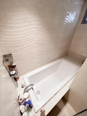 Bán căn hộ 3p ngủ góc 120m2 Park Hill. Nội thất nguyên bản CĐT. Giá 7 tỷ. Liên hệ 0817799005 (zalo)