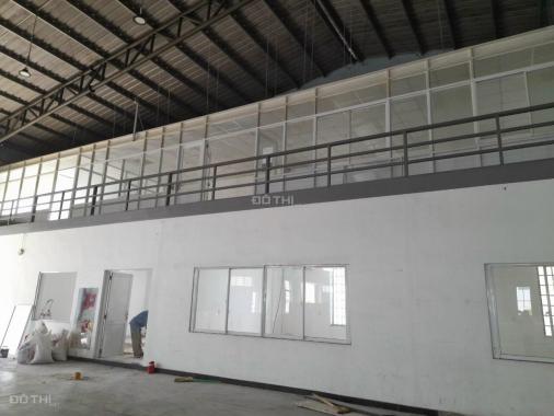 Cho thuê kho xưởng 2.300m2 trong KCN Long Hậu, huyện Cần Giuộc, tỉnh Long An