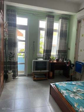 Bán căn nhà 1 sẹc Nguyễn Văn Hưởng, Thảo Điền giá 13 tỷ
