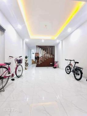 Bán nhà Hoàng Văn Thái, Thanh Xuân, 2 thoáng, 15m ra ô tô, DT 47m2 x 5 tầng, giá chỉ 6.3 tỷ có TL