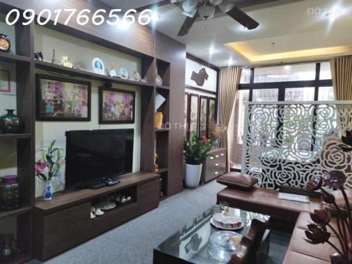 Bán nhà phân lô, Phố Trường Chinh - Quận Đống Đa, 74m X 7 T, GIÁ 13.2 TỶ.