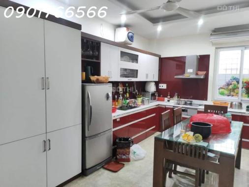 Bán nhà phân lô, Phố Trường Chinh - Quận Đống Đa, 74m X 7 T, GIÁ 13.2 TỶ.