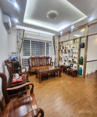 Bán nhà Văn Quán, lô góc, 1 nhà ra phố, dân xây, DT 48m2, 5 tầng, MT 4.5m giá hơn 5 tỷ