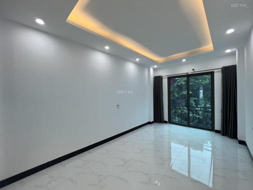 Nhà 5tầng*32m2 2.9tỷ, cách ô tô tránh 20m tổ 10 (trong đê) Yên Nghĩa - Hà Đông
