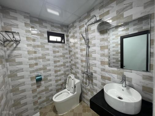 Nhà 5tầng*32m2 2.9tỷ, cách ô tô tránh 20m tổ 10 (trong đê) Yên Nghĩa - Hà Đông