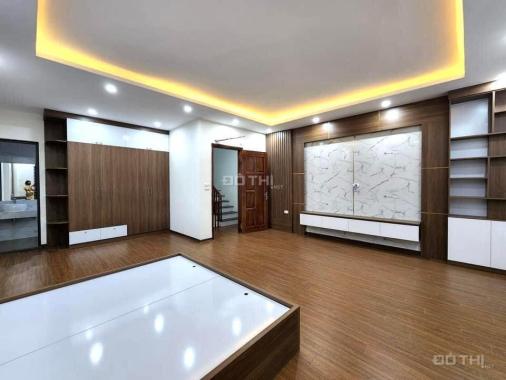 Bán nhà chính chủ Nguyễn Ngọc Nại, 40m2 x 6T - 1 nhà ra phố - ô tô - thang máy