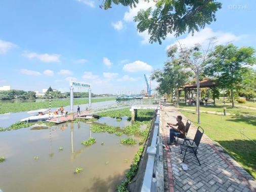 Khách ngộp cần bán nhà phố ven sông The Pearl Riverside - Bến Lức