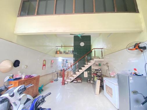 Mặt ngõ kinh doanh - ô tô tránh - đối diện học viện An Ninh. 2 mặt ngõ - thoáng trước sau
