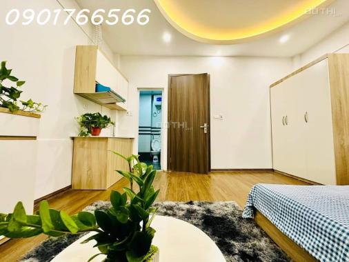 Bán Nhà Phố Phan Kế Bính, Trung Tâm Quận Ba Đình, 46m x 6T, Giá 6 tỷ.
