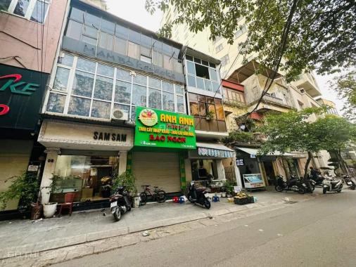 Bán nhà Trung Tâm Ba Đình, Mặt Phố Đặng Dung, 100m x 3T, Giá 34.8 tỷ.