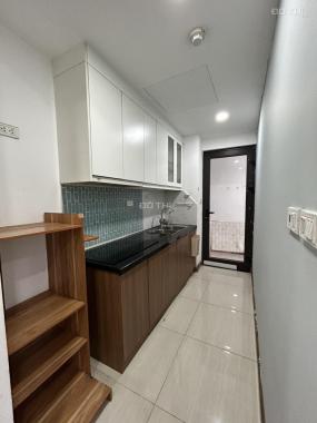 Chính chủ bán CH 2 ngủ, 1 vệ sinh 58,62m2, B2117 Hateco Apollo. View hồ