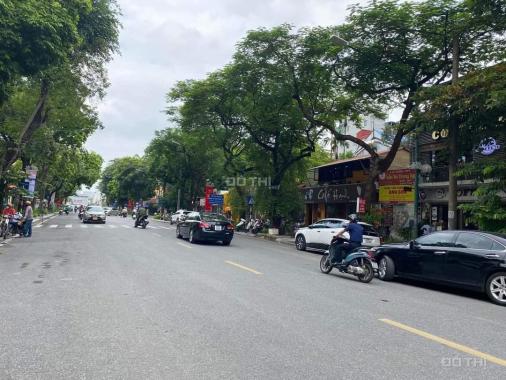 Bán toà nhà Khách sạn ĐẲNG CẤP phố Trần Hưng Đạo,Hoàn Kiếm. DT 95m2 x 9T.Kinh doanh, oto. Giá 38 tỷ