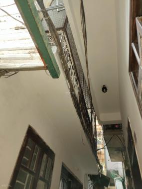 Bán gấp nhà vị trí đẹp, giá rẻ mặt phố Nguyễn Khoái kinh doanh 29m, 3 tầng, mặt tiền 2.6m, 1.19 tỷ