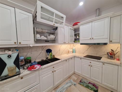 Bán nhà mặt phố Vạn Bảo, 2 thoáng, DTXD50m2 x 5 tầng, MT 5m, chỉ 26,5 tỷ.